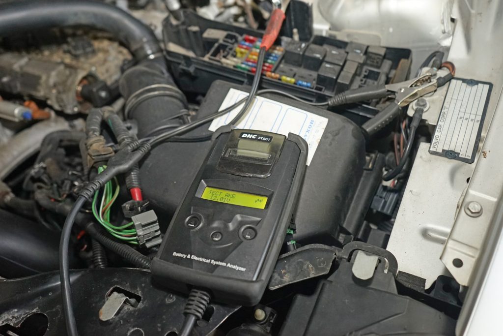 mechanic car diagnostics
